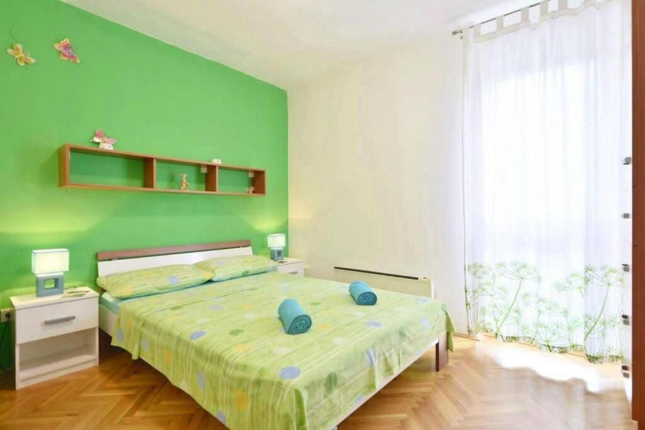 Apartment Vicko Omiš Dış mekan fotoğraf