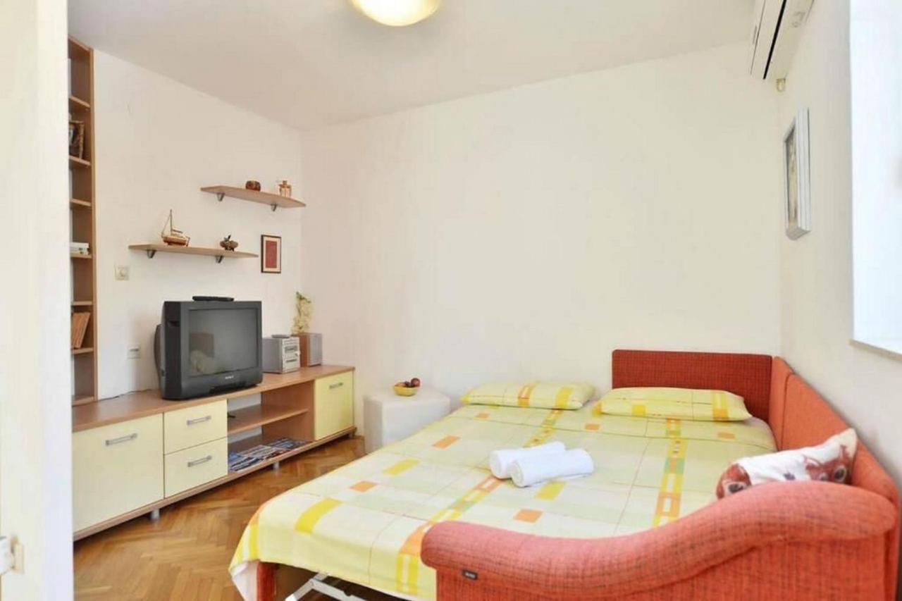 Apartment Vicko Omiš Dış mekan fotoğraf
