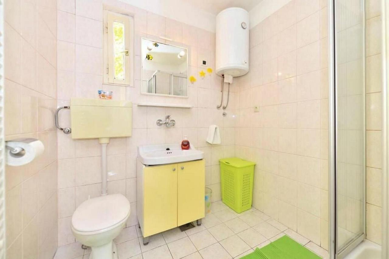 Apartment Vicko Omiš Dış mekan fotoğraf
