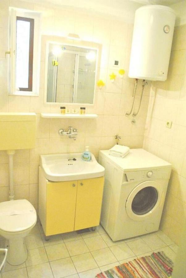Apartment Vicko Omiš Dış mekan fotoğraf