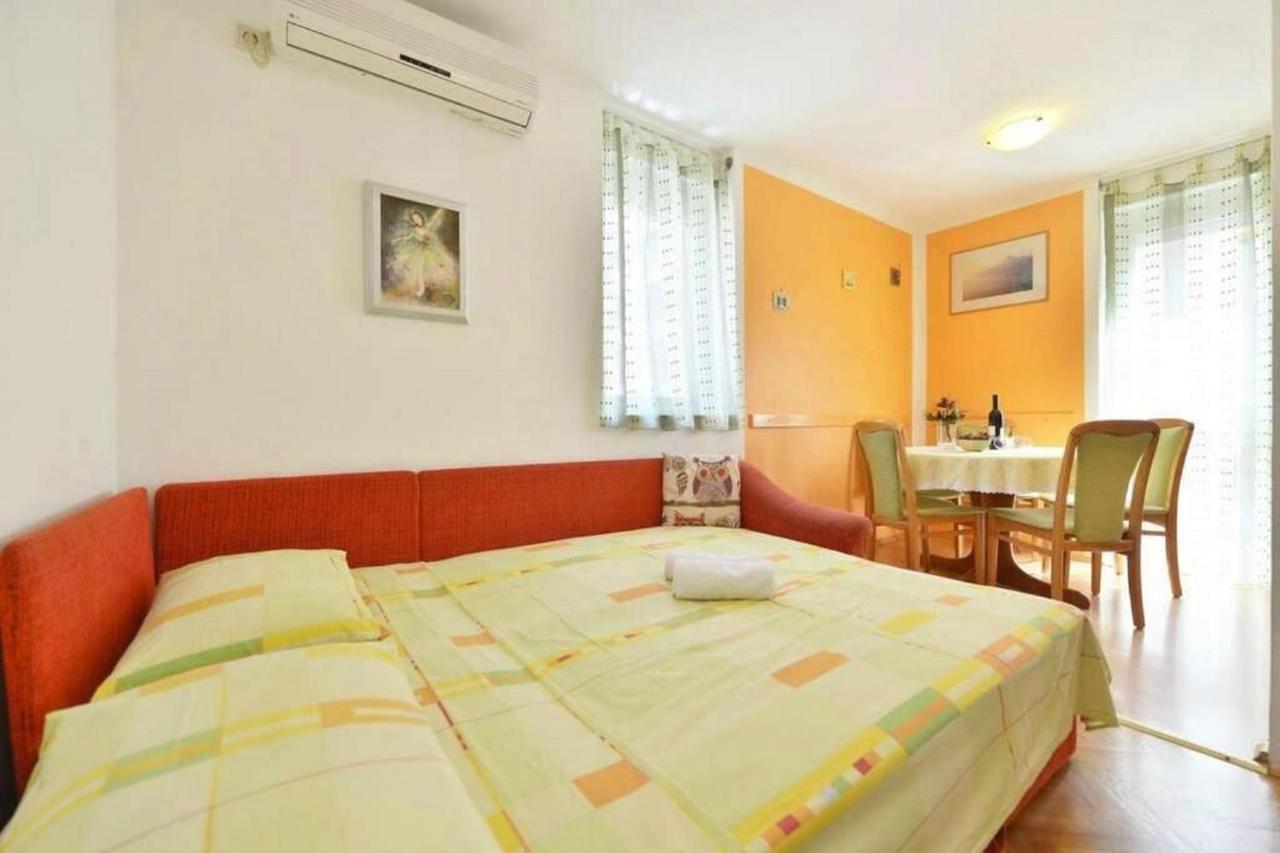 Apartment Vicko Omiš Dış mekan fotoğraf